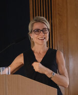 Jayne Svenungsson
